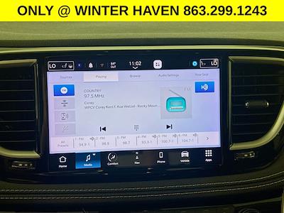 2022 Chrysler Pacifica FWD Minivan for sale #P217012 - photo 2