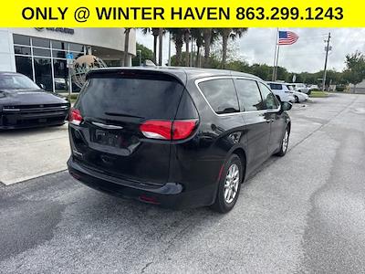 Used 2024 Chrysler Voyager - photo 2