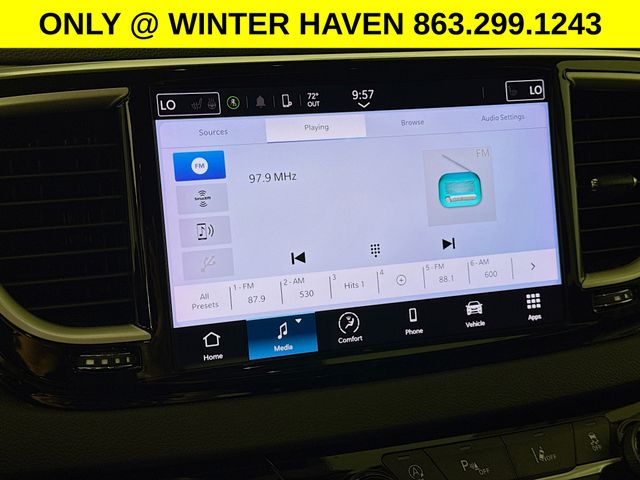 Used 2024 Chrysler Pacifica - photo 16