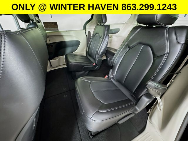 Used 2024 Chrysler Pacifica - photo 24