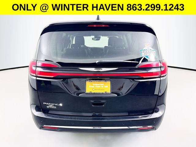 Used 2024 Chrysler Pacifica - photo 8
