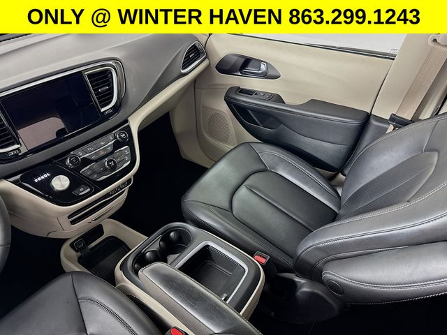 Used 2024 Chrysler Pacifica - photo 23