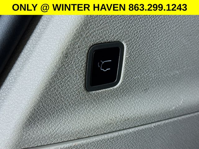 Used 2024 Chrysler Pacifica - photo 27
