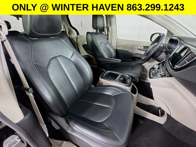 Used 2024 Chrysler Pacifica - photo 31