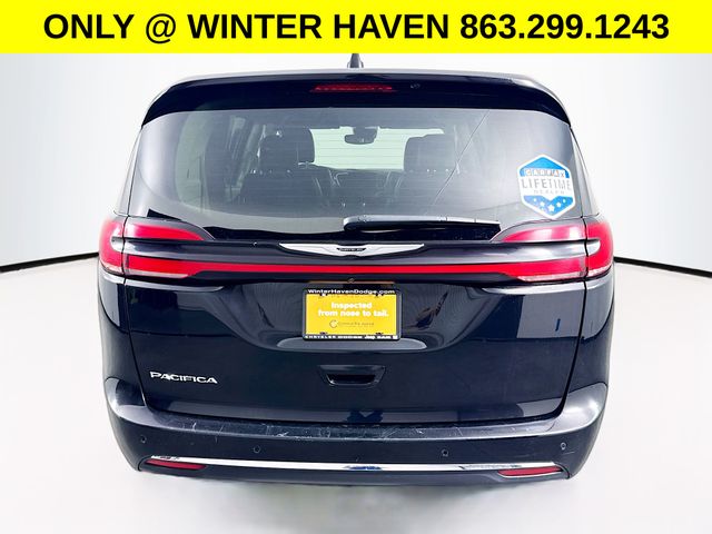 Used 2024 Chrysler Pacifica - photo 8