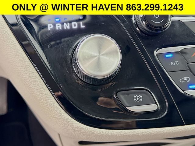 Used 2023 Chrysler Pacifica - photo 18