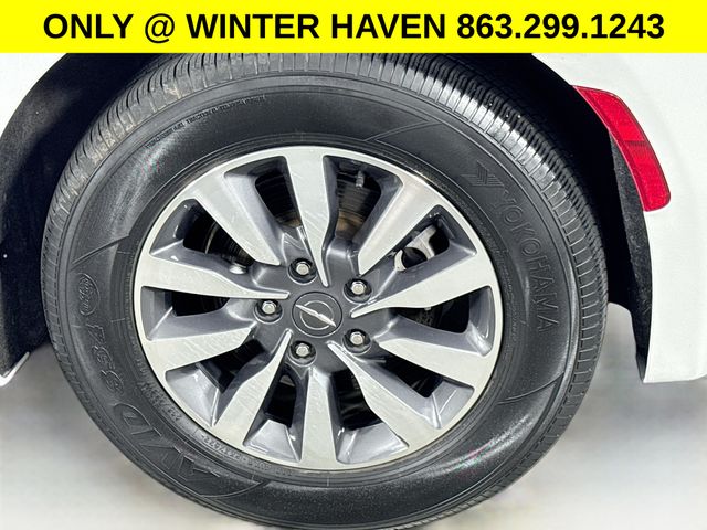 Used 2023 Chrysler Pacifica - photo 34