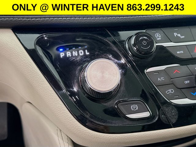 Used 2023 Chrysler Pacifica - photo 19