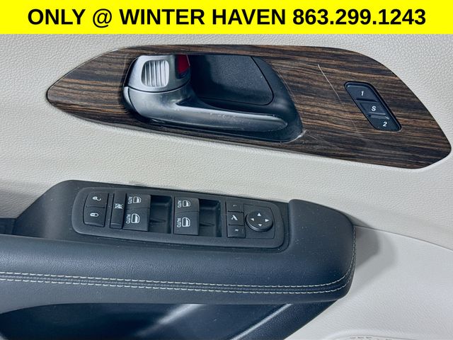 Used 2023 Chrysler Pacifica - photo 20
