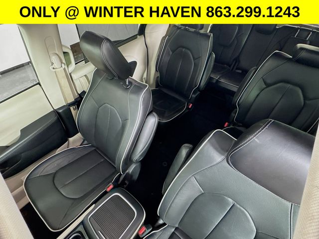 Used 2023 Chrysler Pacifica - photo 23