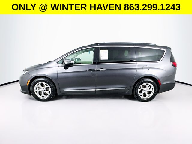 Used 2023 Chrysler Pacifica - photo 6