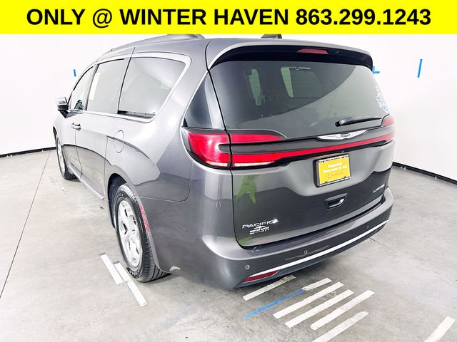 Used 2023 Chrysler Pacifica - photo 7