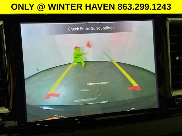 Used 2023 Chrysler Pacifica - photo 15