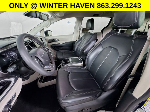 Used 2023 Chrysler Pacifica - photo 21