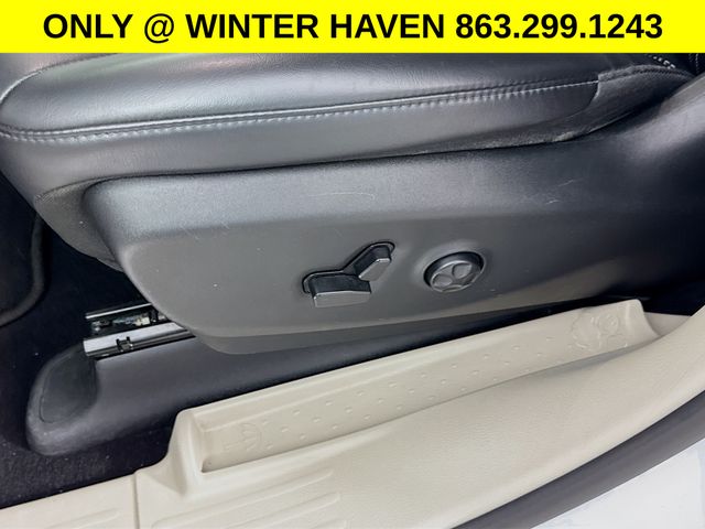 Used 2023 Chrysler Pacifica - photo 20