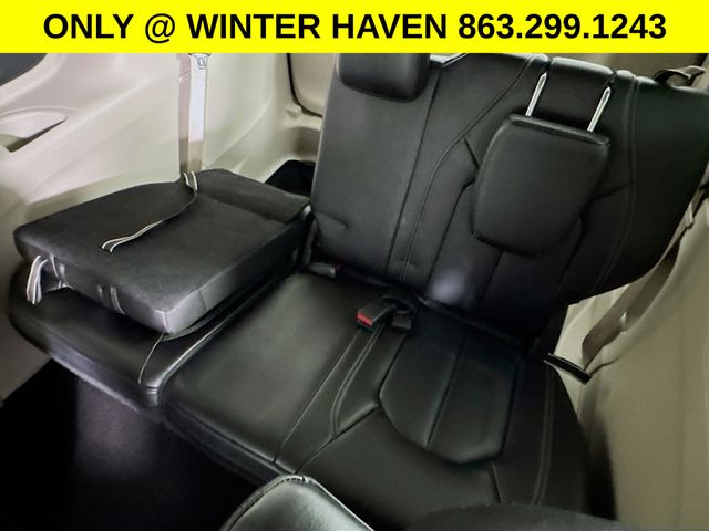 Used 2023 Chrysler Pacifica - photo 29