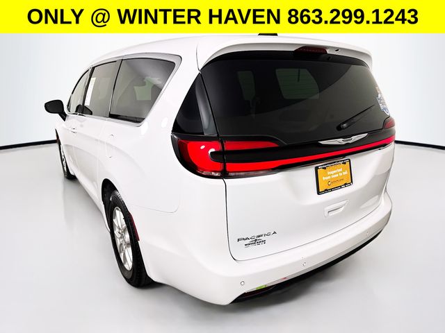 Used 2023 Chrysler Pacifica - photo 7