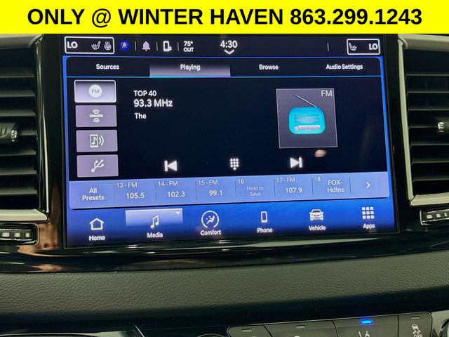 Used 2023 Chrysler Pacifica - photo 15