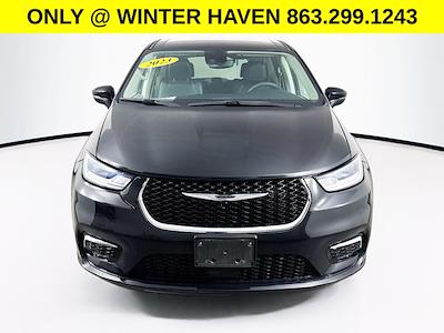 Used 2023 Chrysler Pacifica - photo 1