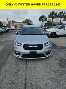 Used 2023 Chrysler Pacifica - photo 2