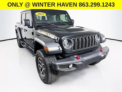 Used 2025 Jeep Gladiator - photo 1