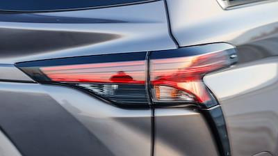 Used 2022 Toyota Sienna XLE AWD Minivan for sale #FA3624 - photo 2