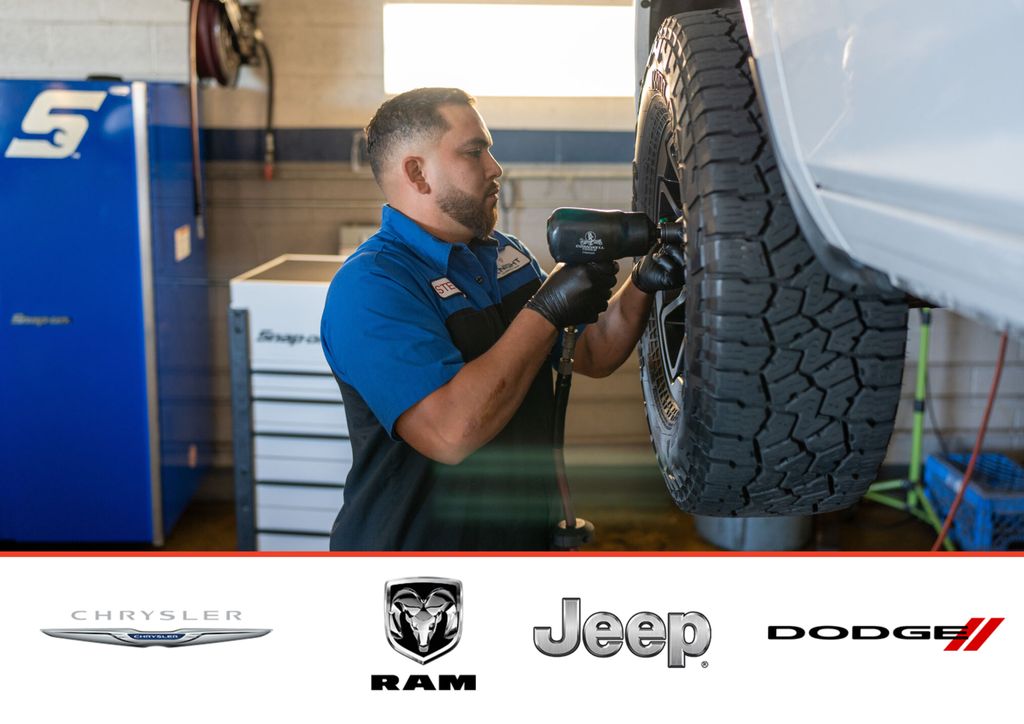 Used 2022 Ram 1500 - photo 9