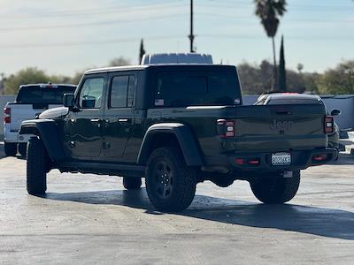 Used 2022 Jeep Gladiator - photo 1