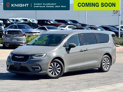 2023 Chrysler Pacifica FWD Minivan for sale #FR2535 - photo 1