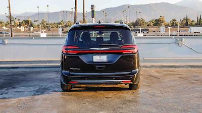 2022 Chrysler Pacifica FWD Minivan for sale #FR4004 - photo 2