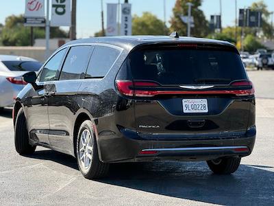 2024 Chrysler Pacifica FWD Minivan for sale #FR4514 - photo 2