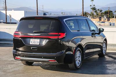 2024 Chrysler Pacifica FWD Minivan for sale #FR4514 - photo 2