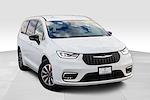 Used 2024 Chrysler Pacifica Select Minivan for sale #FR4601 - photo 4