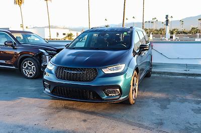 2025 Chrysler Pacifica FWD Minivan for sale #FR7510 - photo 2