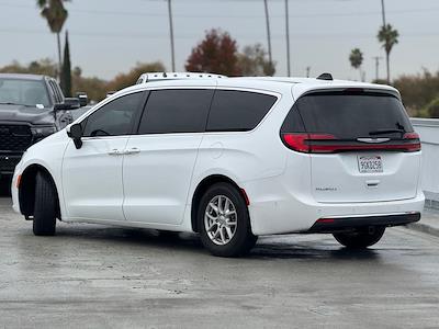 Used 2023 Chrysler Pacifica Touring L Minivan for sale #JT5082 - photo 2