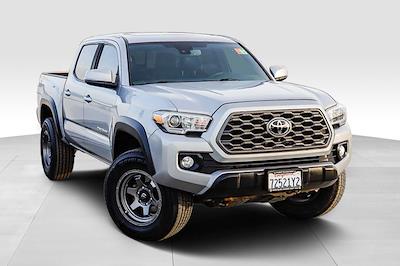 Used 2020 Toyota Tacoma - photo 1