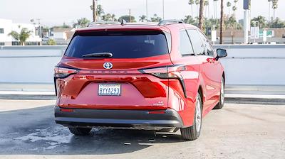 Used 2022 Toyota Sienna LE Minivan for sale #MT3269 - photo 2