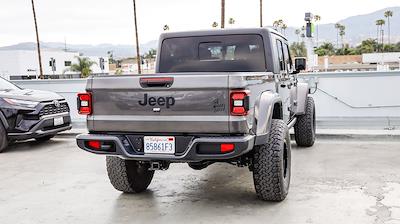 Used 2021 Jeep Gladiator - photo 2