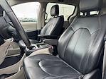 2018 Chrysler Pacifica FWD Minivan for sale #YT4054 - photo 5