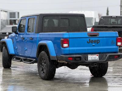 Used 2022 Jeep Gladiator - photo 1
