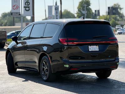 2022 Chrysler Pacifica FWD Minivan for sale #ZK4079 - photo 2