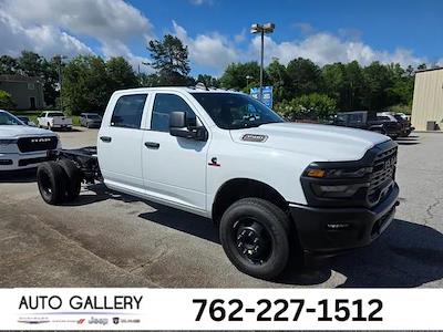 New 2025 Ram 3500 Tradesman Crew Cab 4x4 60 CA Cab Chassis for sale #11156 - photo 1