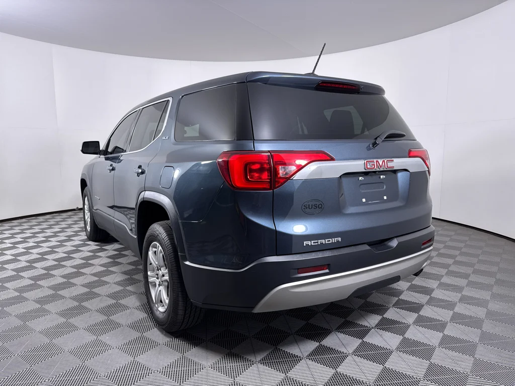 Used 2019 GMC Acadia - photo 17