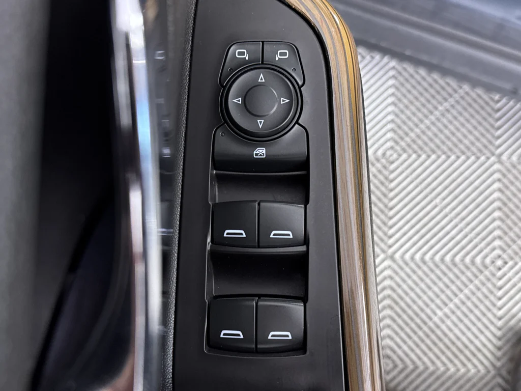 Used 2019 GMC Acadia - photo 24