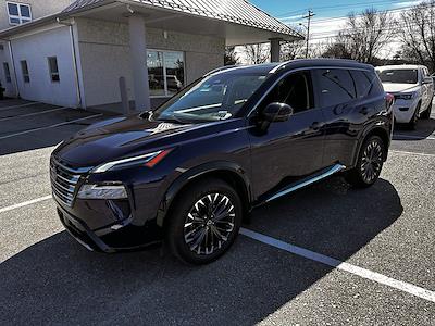 Used 2024 Nissan Rogue - photo 1