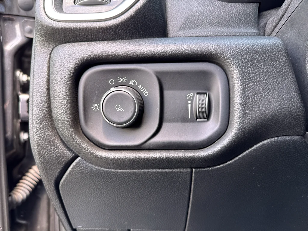 Used 2021 Ram 2500 - photo 29