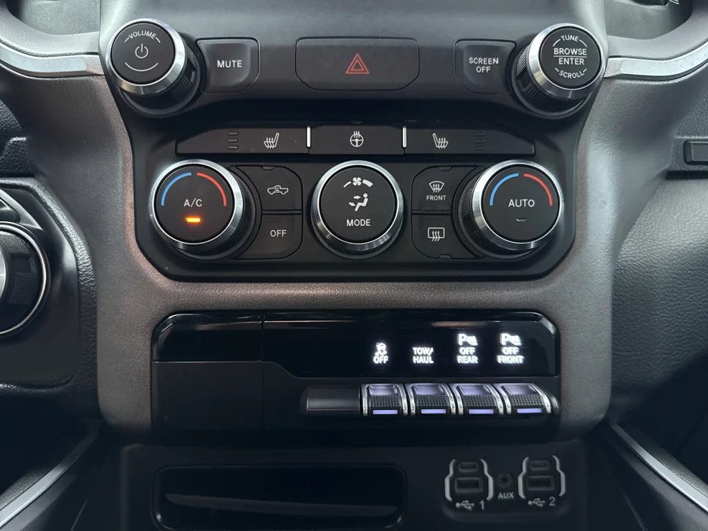 Used 2021 Ram 1500 - photo 12