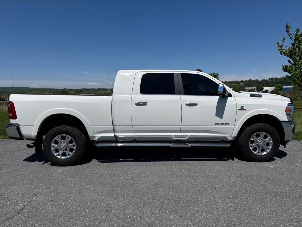 Used 2022 Ram 3500 - photo 6