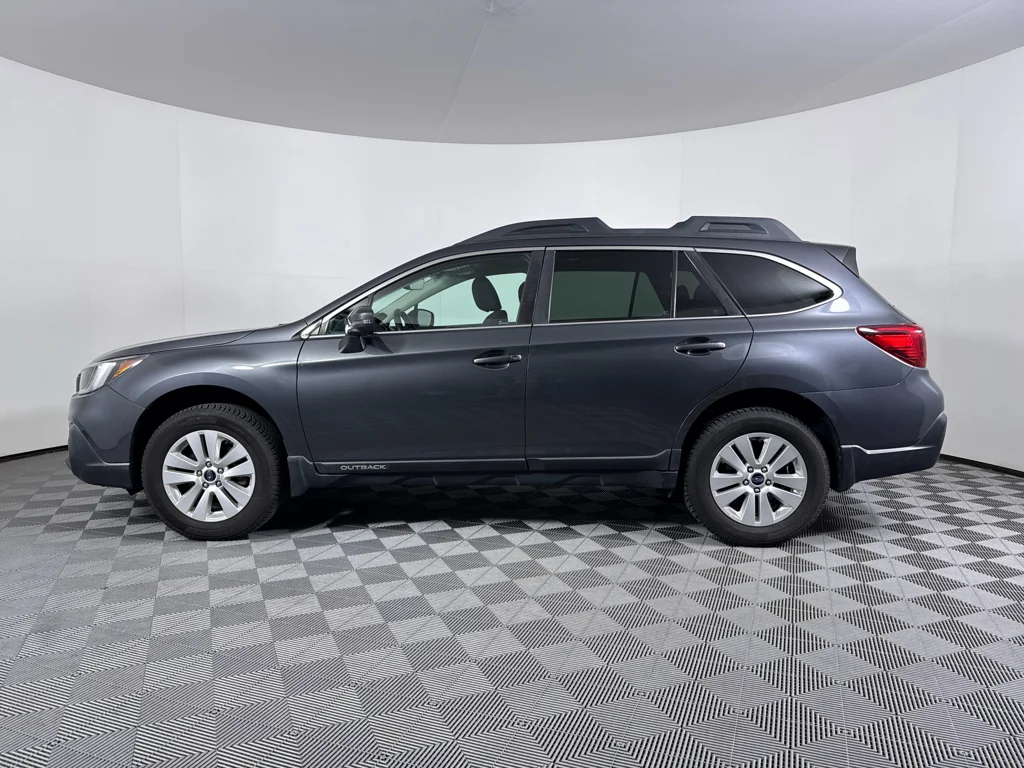 Used 2018 Subaru Outback - photo 5