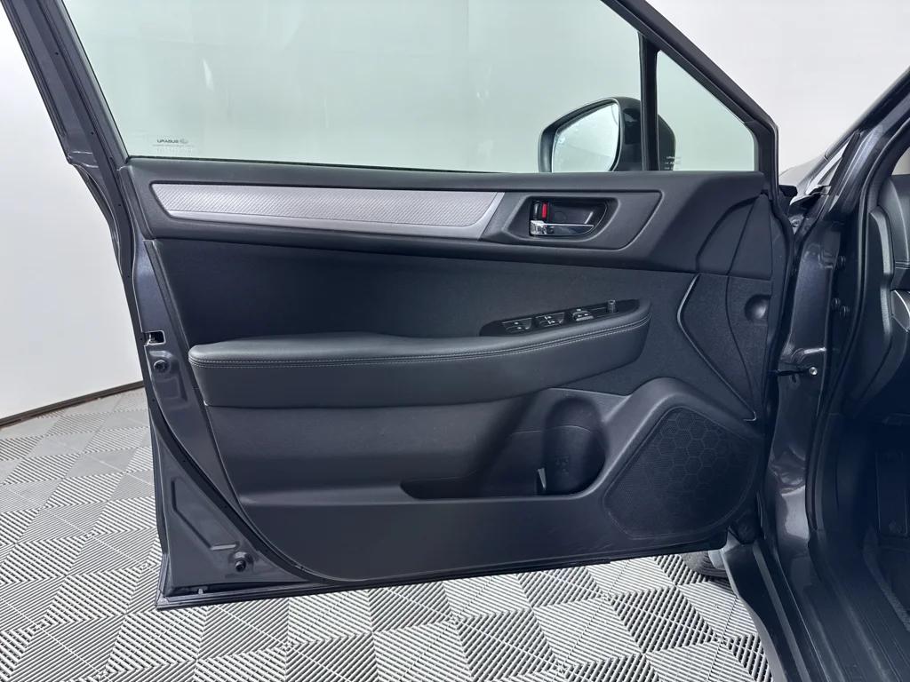 Used 2018 Subaru Outback - photo 21